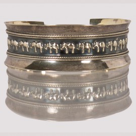92.5 silver two tone cuff with elephant theme